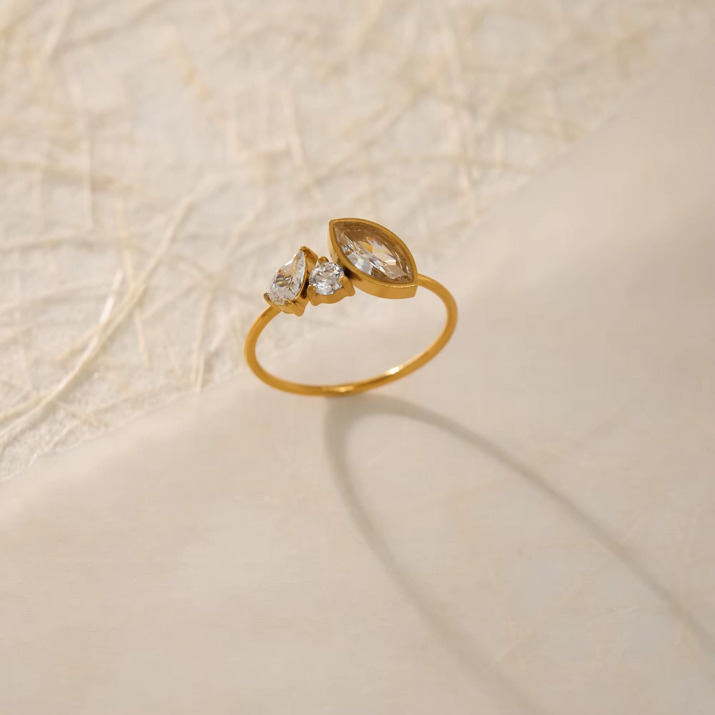 Bloom ring