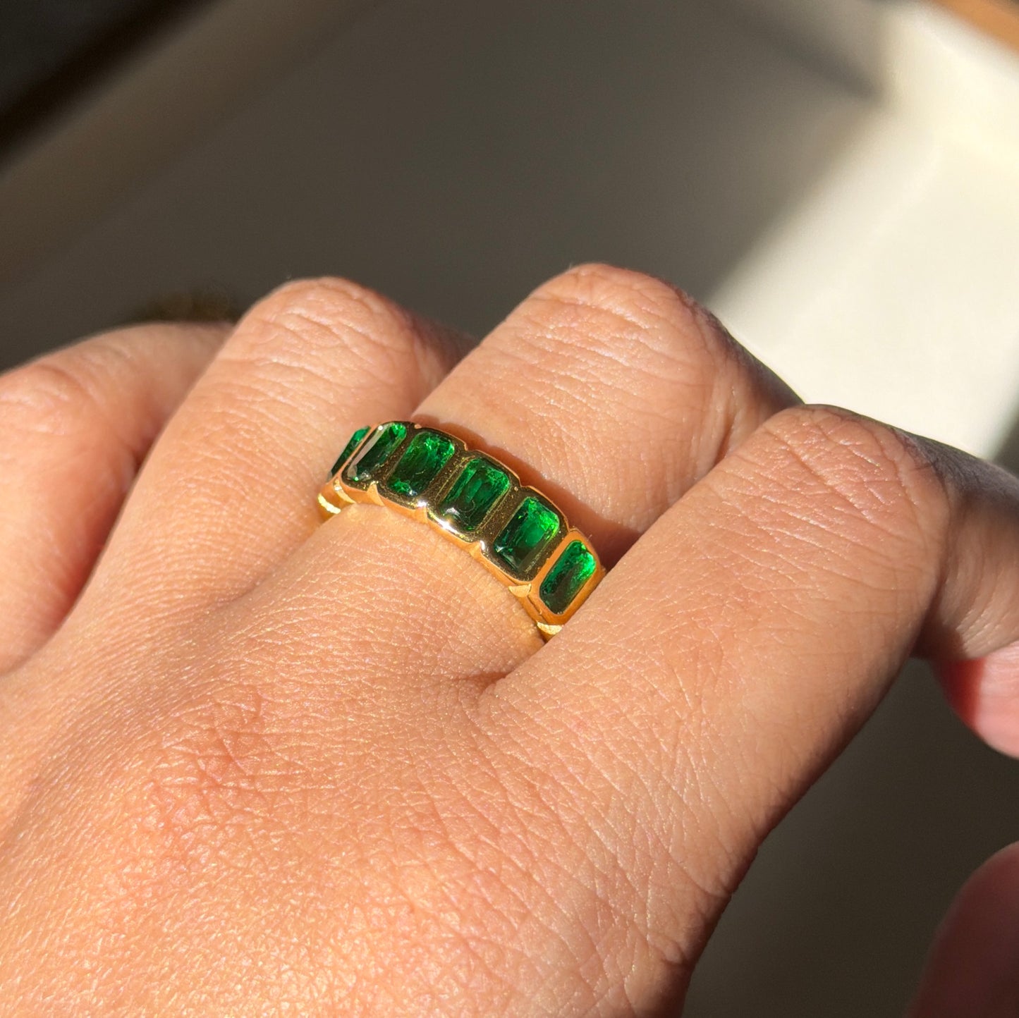 Hana ring - emrald