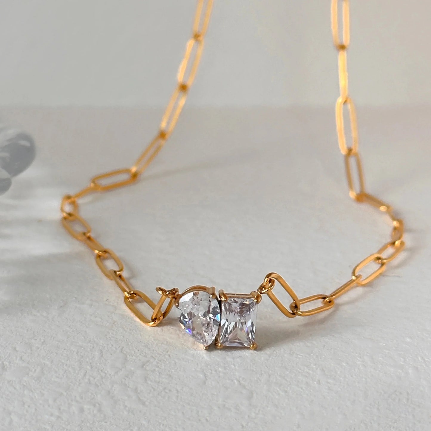 Bella necklace