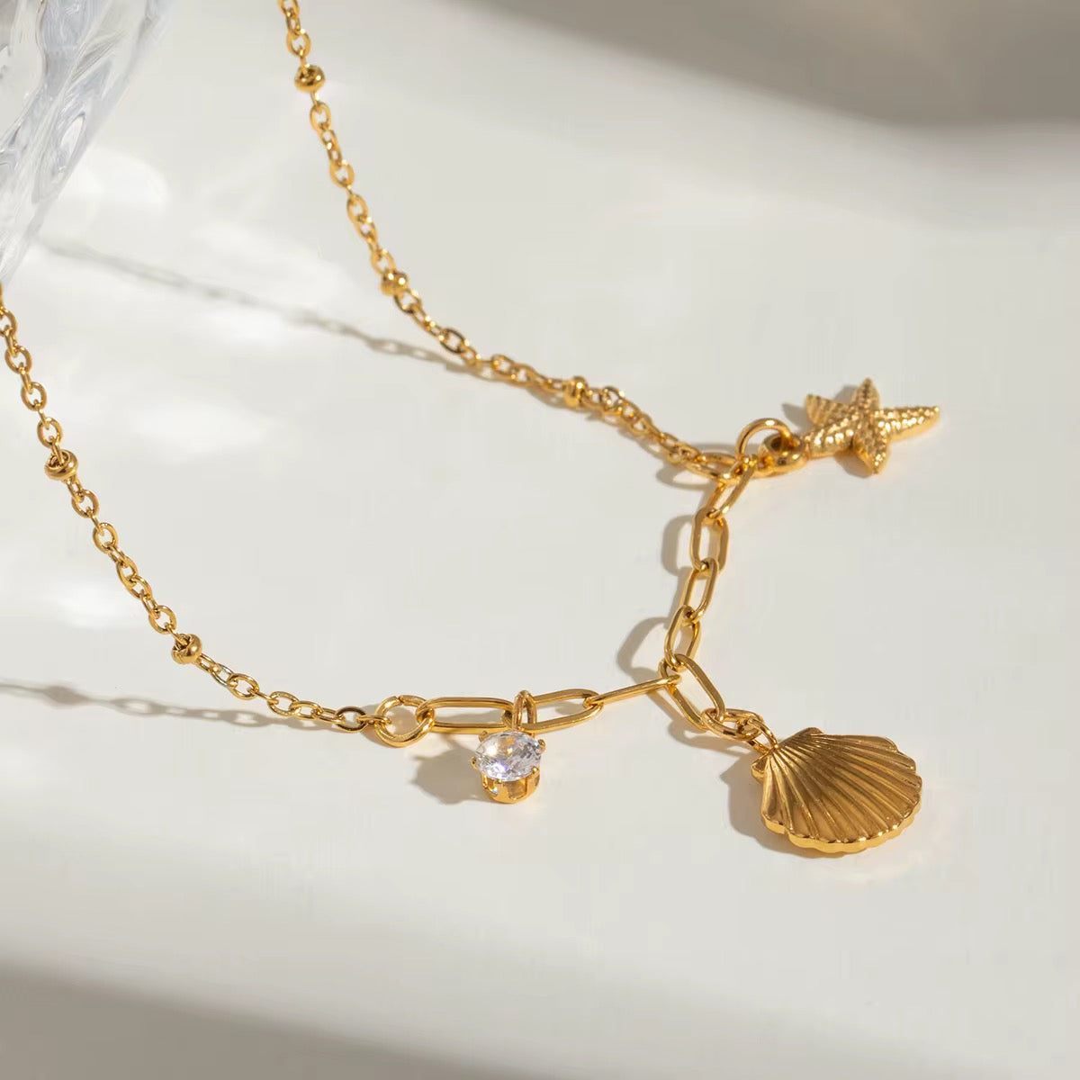 Shell necklace