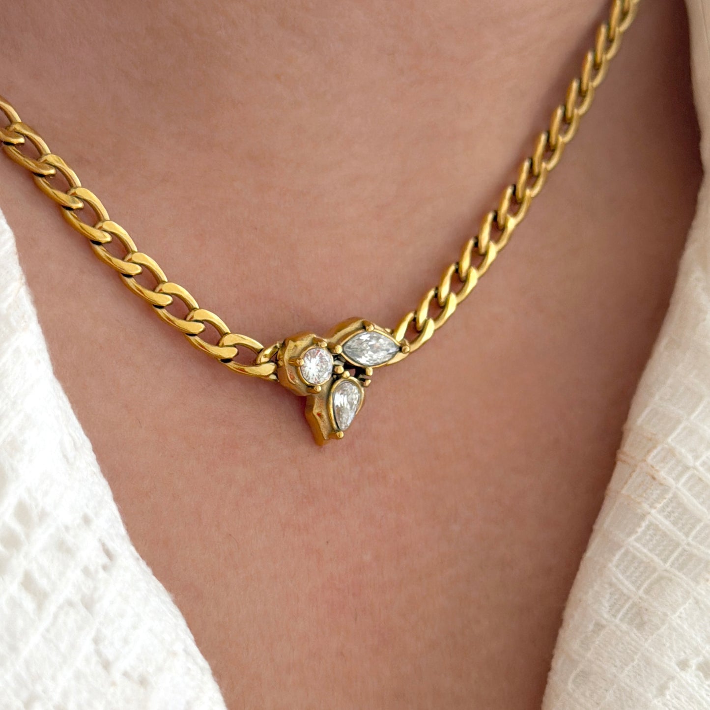 Olivia necklace