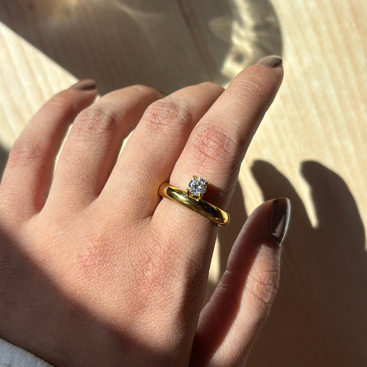 Lucy ring