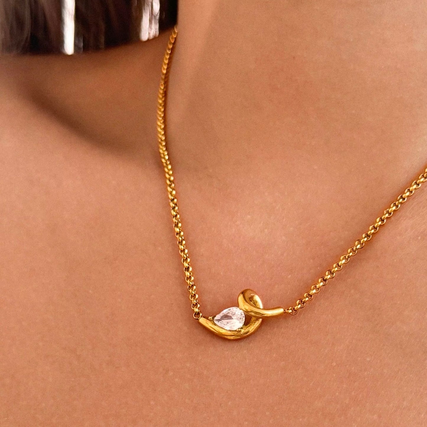 Finley necklace